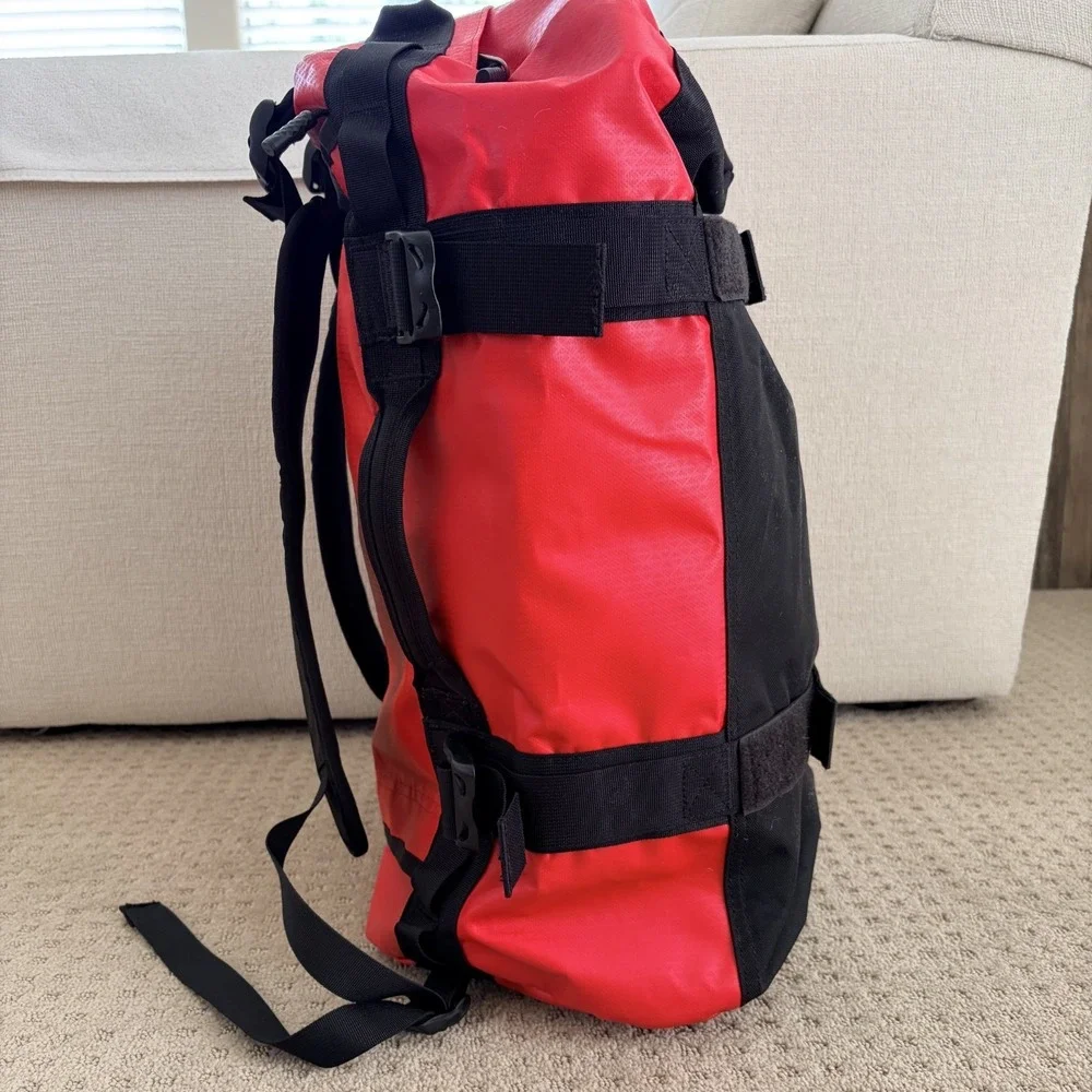 VANS‎ X THE NORTH FACE BASECAMP RED DUFFEL 50L BAG W/ Travel Bag